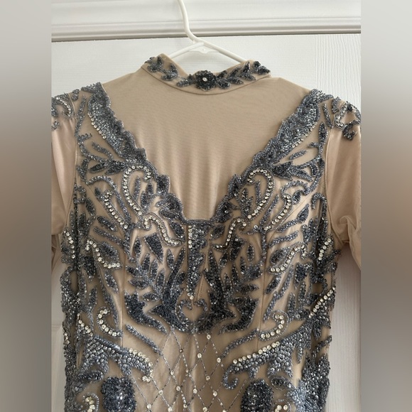 gorgeous dress worn once with alterations cost me 2000 fits size 4-6 - Picture 7 of 10